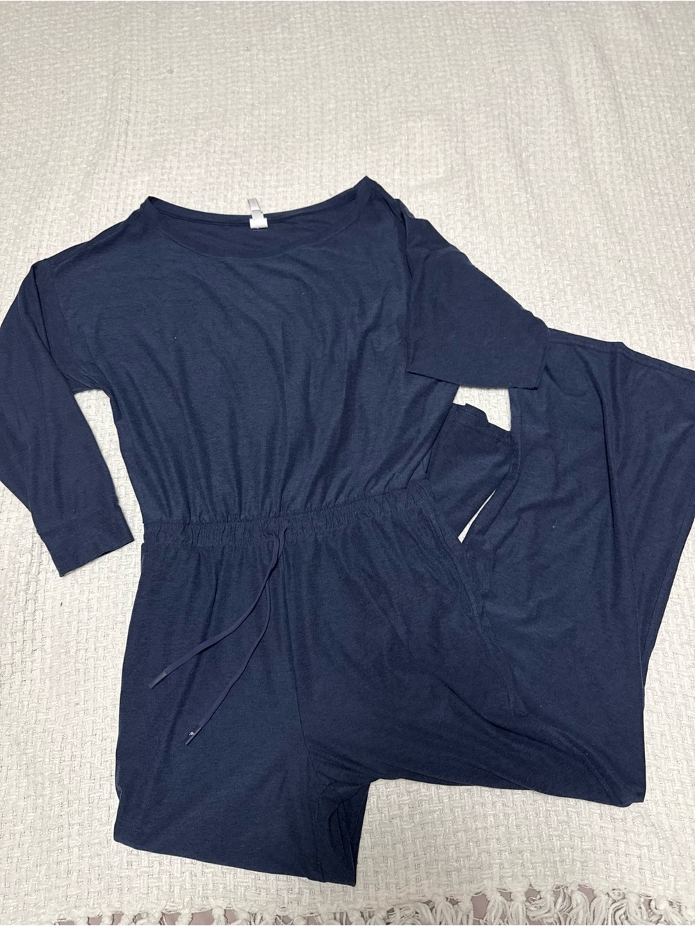 Fabletics Cloud women’s long sleeve jumpsuit, medium. 

Excellent condition!